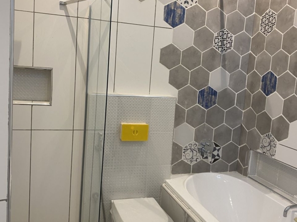 Appartements f4 de 180 m2 avec vue-mer à louer sur la corniche-IMG-8600