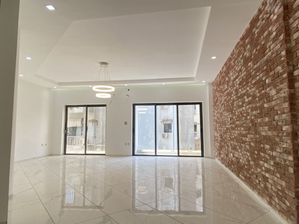 Appartements f4 de 180 m2 avec vue-mer à louer sur la corniche-IMG-8607