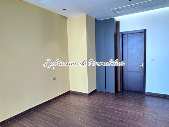 Appartement F3 à louer aux Almadies