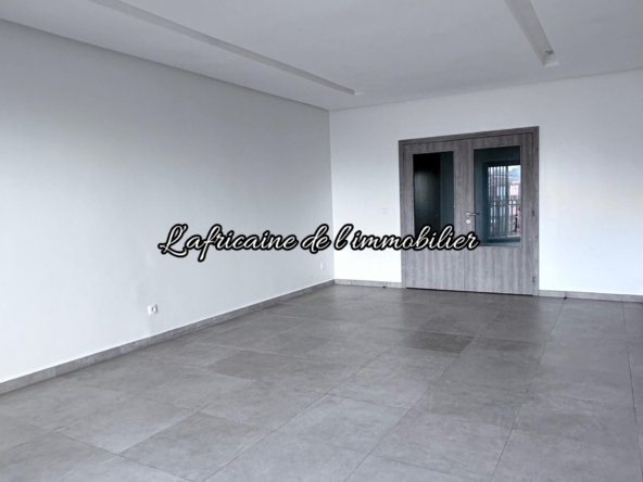 Appartement F3 à louer à Ngor