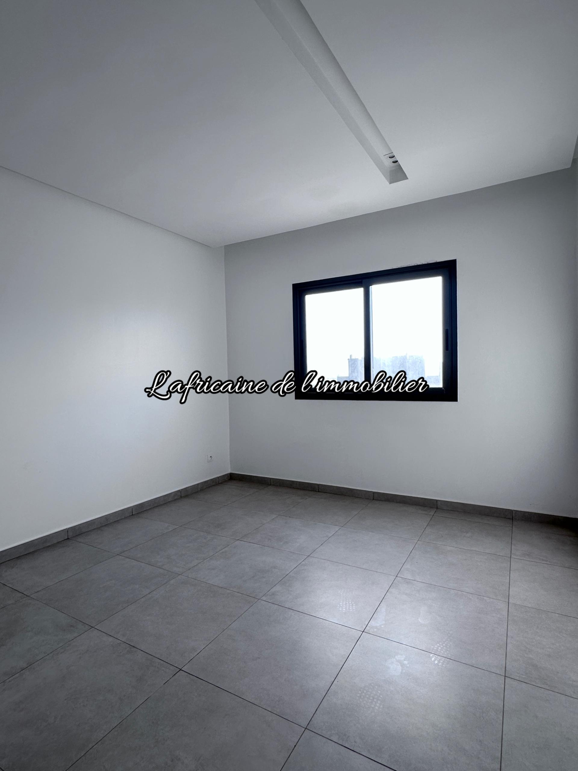 Chambre 2 - Appartement F3 à louer à Ngor