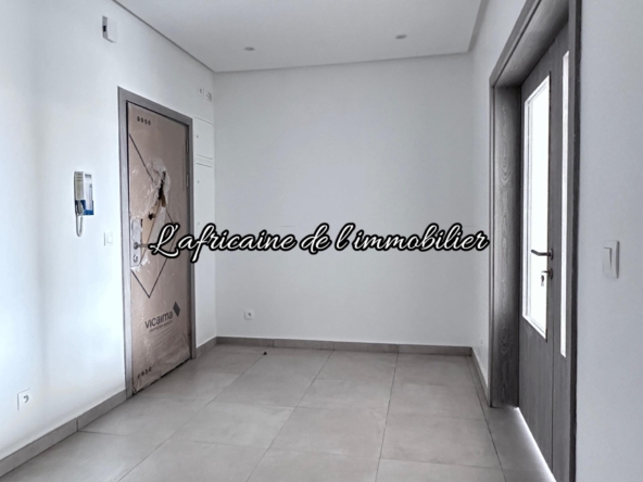Appartement F3 à louer à Ngor