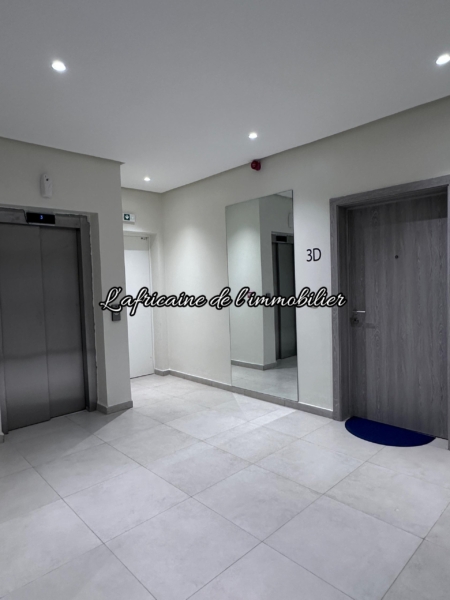 Ascenseur - Appartement F3 à louer à Ngor