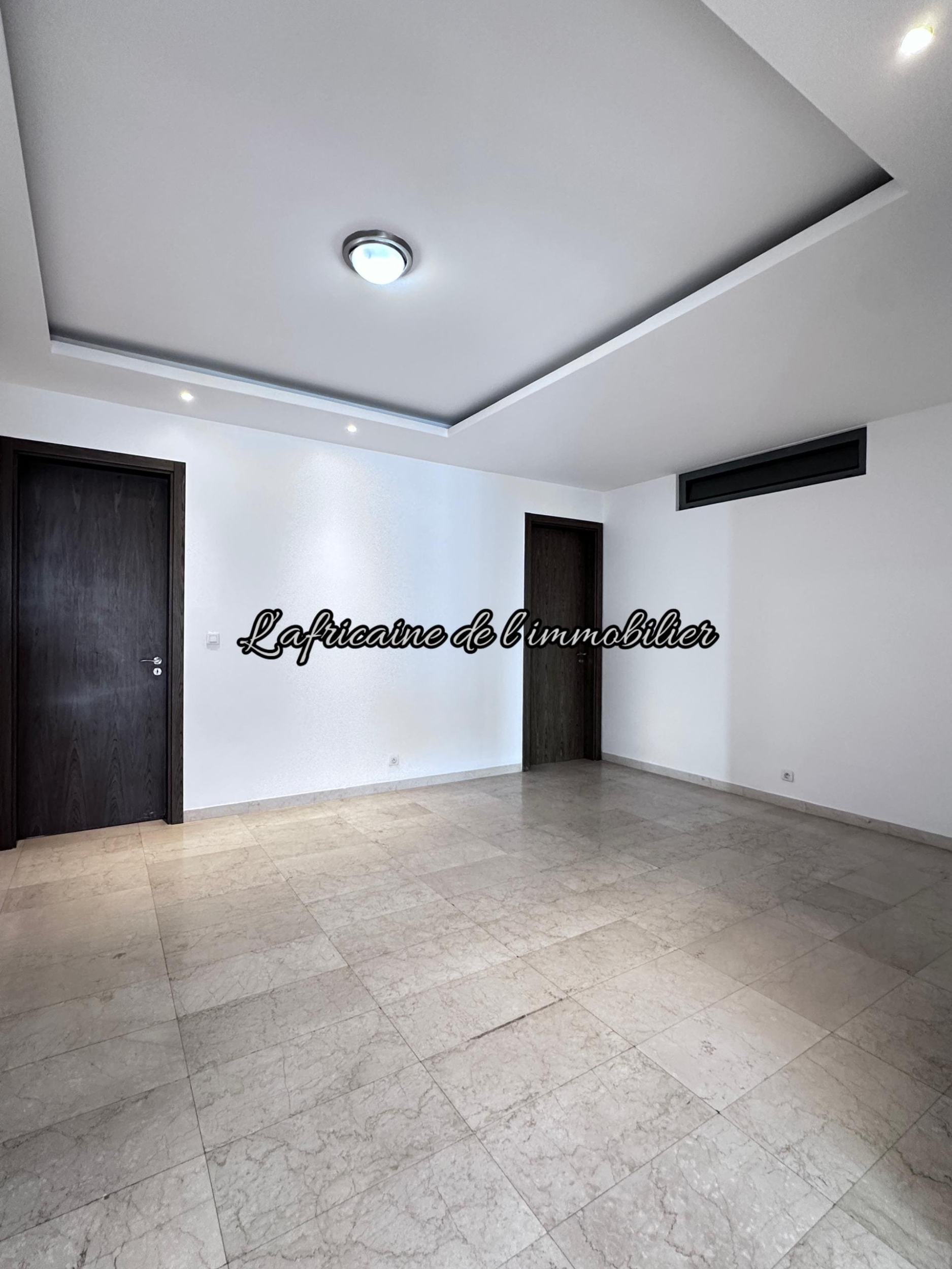 Espace familiale - Appartement F4 à louer Corniche Dakar