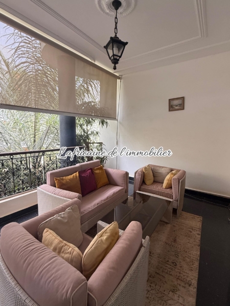 Espace détente - villa R+2 avec jardin et terrasse aux almadies