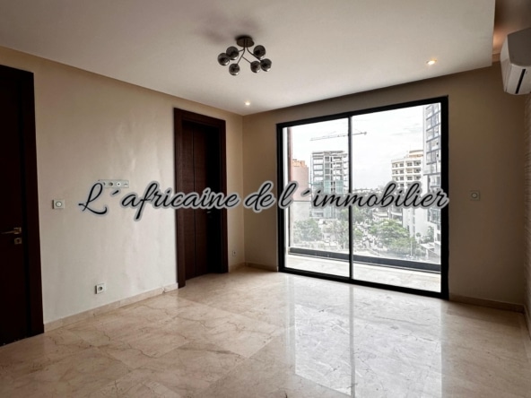 appartement F4 à louer Point E