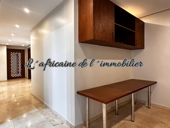 appartement F4 à louer Point E