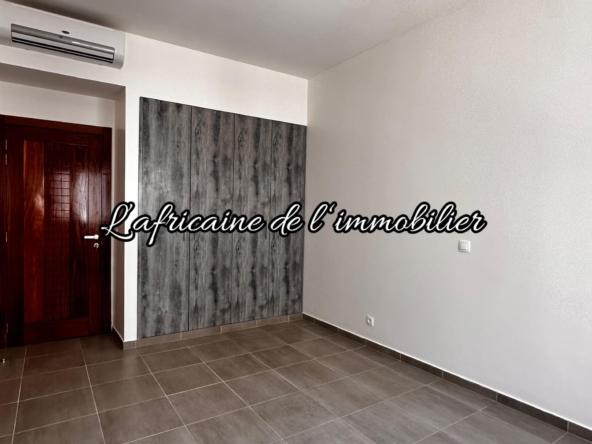 Appartement F3 vue mer Almadies