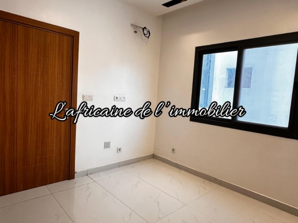 Appartement F4 à louer Ngor Recasement
