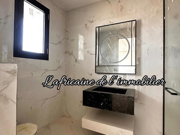 Appartement F4 haut standing avec vue mer aux Almadies