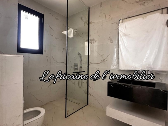 Appartement F4 haut standing avec vue mer aux Almadies