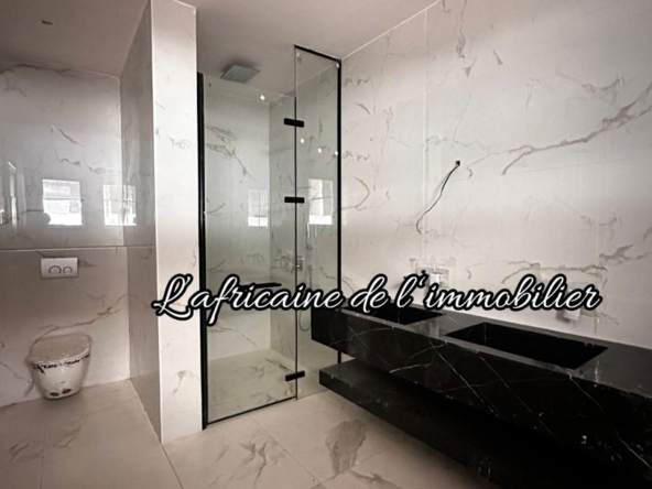 Appartement F4 haut standing avec vue mer aux Almadies