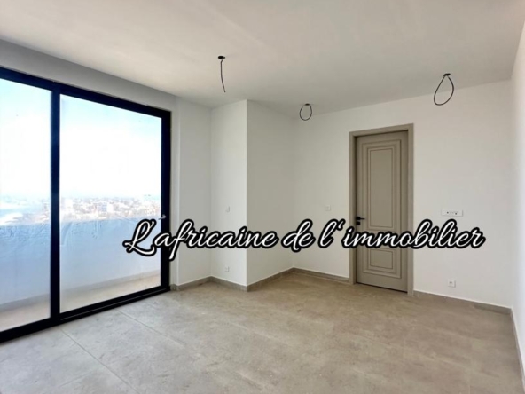 Appartement F4 haut standing avec vue mer aux Almadies