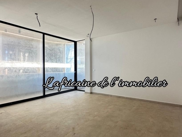 Appartement F4 haut standing avec vue mer aux Almadies